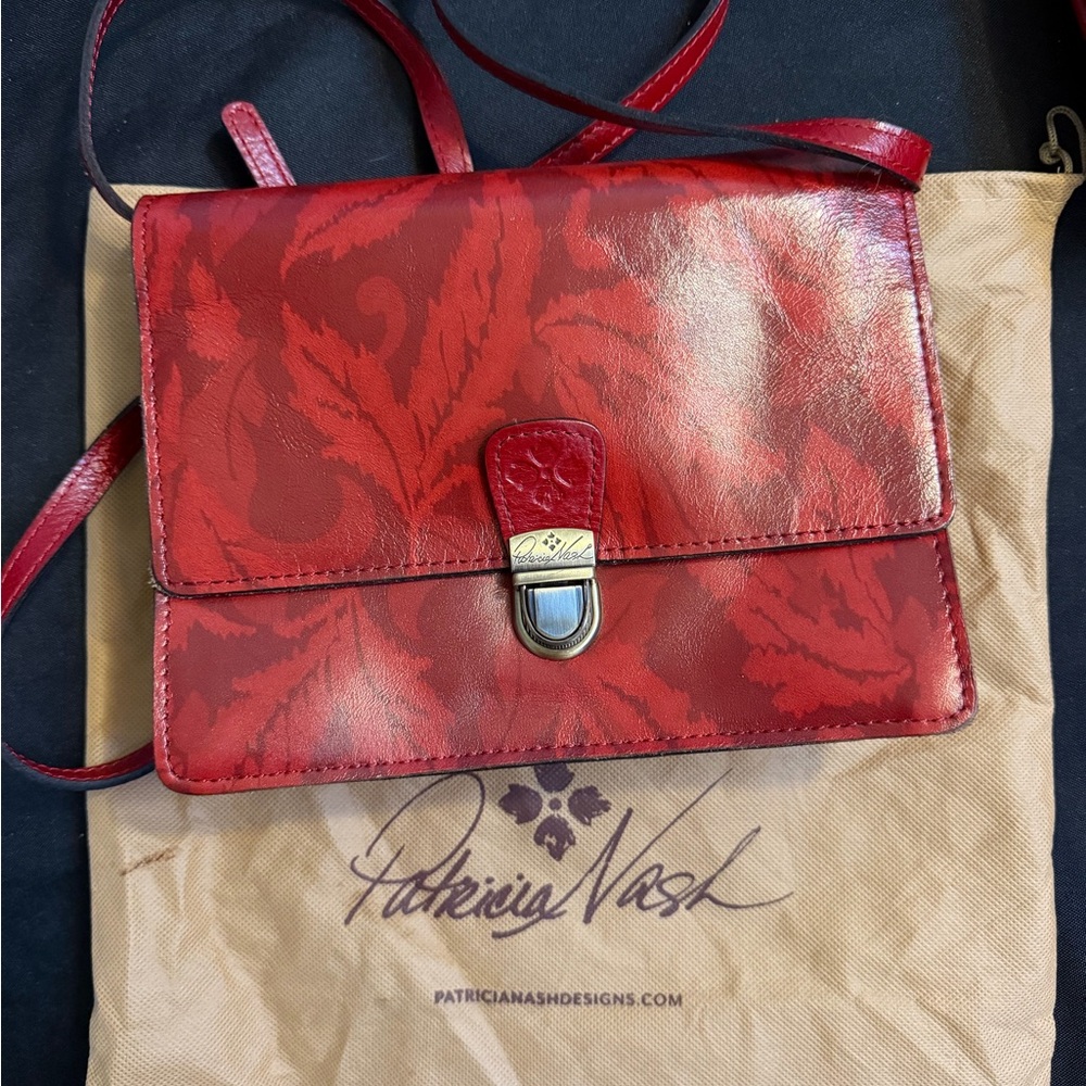 Patricia Nash Floral Red Crossbody Bag RARE